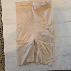 SPANX Shapewear in Nude, 3X